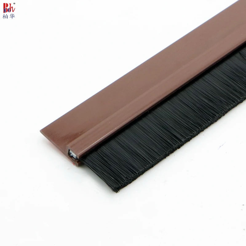 Door Bottom Brush Sealing Weather Strip Rubber Seal Strip - China Door  Brush, Rubber Strip