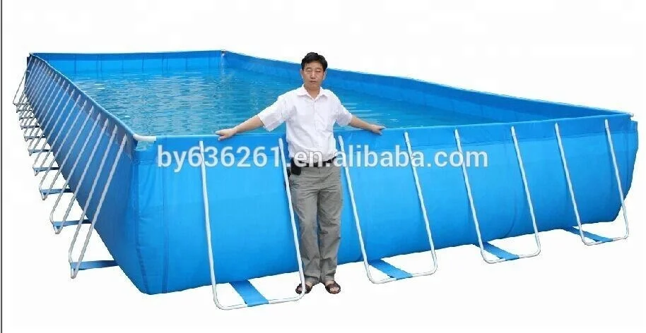 Большой прямоугольный бассейн для семейного бассейна