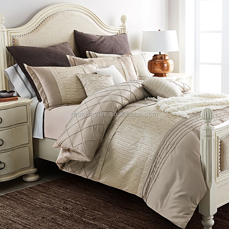 2017 новейший стиль роскошный свадебный комплект постельного белья Дубайский рынок Королевский размер Комплект