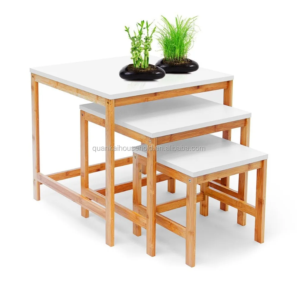 Столик на троих. Бамбуковый стол. Бамбуковый журнальный столик. Стол из бамбука. Журнальный столик из бамбука.