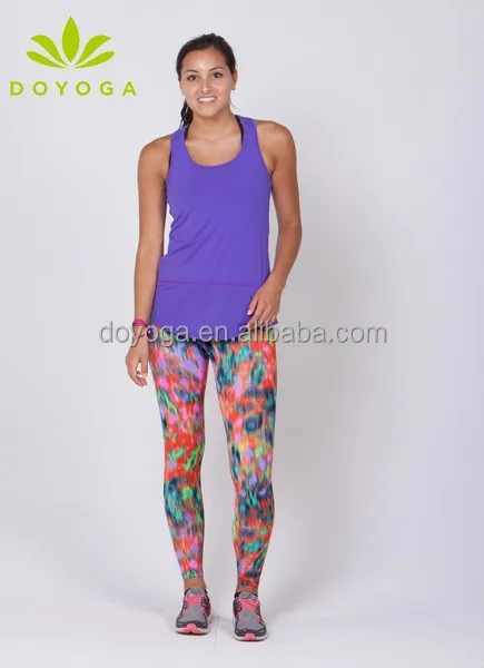 20,400+ Yoga Pants Stock Photos, Pictures & Royalty-Free Images - iStock