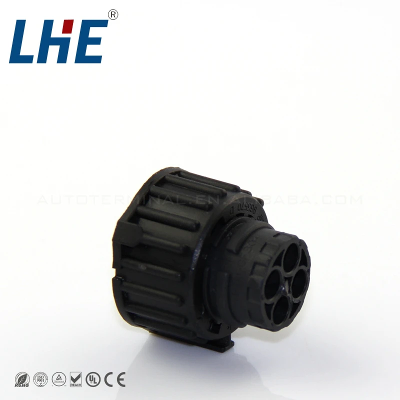 AMP 965570 7 Pin Waterproof Connector with  c ap