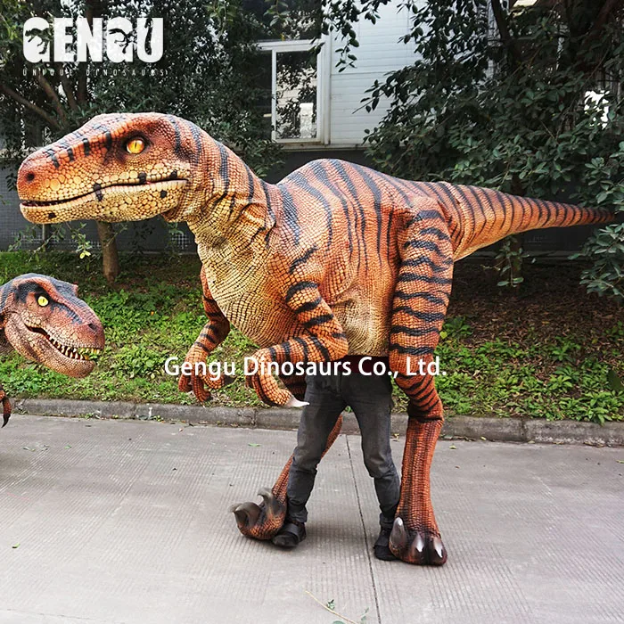 Um dinossauro de aparência realista · Creative Fabrica