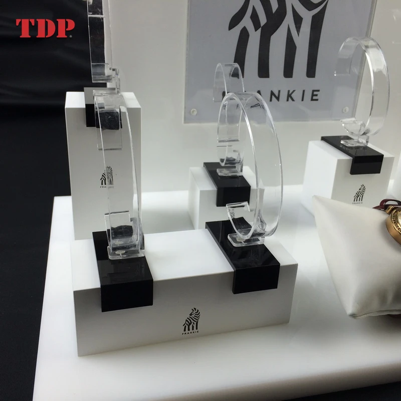 Счетчик магазин роскошные белые Наручные часы держатель акриловый стенд для демонстрации часов