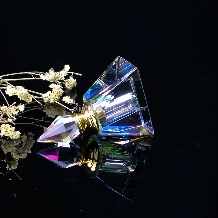 Colorful 3ml 6ml 12ml Fancy Oud Perfume Bottle K9 Crystal Pyramid Shape Perfume Glass Bottle With Glass Stick Valentine Gift