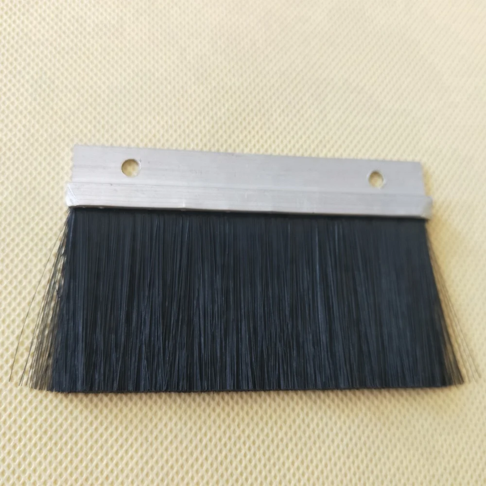 Guarnizione A Spazzola Gedotec In Alluminio Con Bordo In Plastica Nera Da Avvitare, 1000 Mm | 1000 Mm | 1003665 - Foto 13