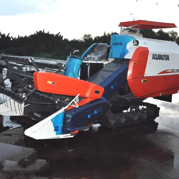 Высококачественный рисоуборочный комбайн Kubota DC35