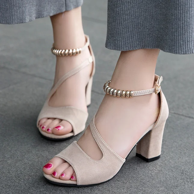 Korean Latest Model Plus Size Sandals Design Ladies Casual Shoes Woman High Heel Sandals
