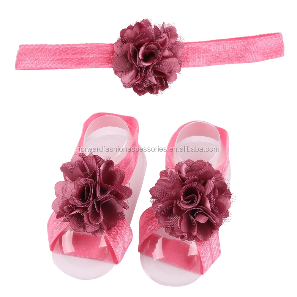 Бесплатная доставка Розничная продажа Детские босоножки на шнуровке с цветами комплект повязки