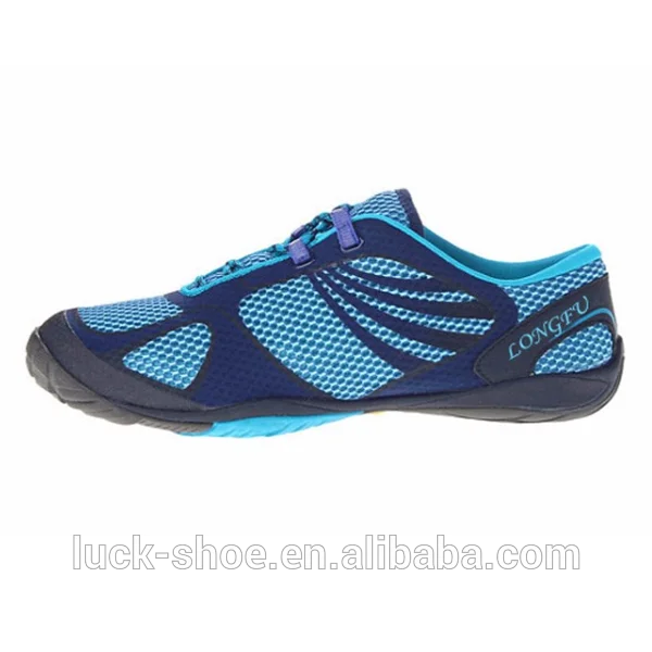 barefoot running shoes womens