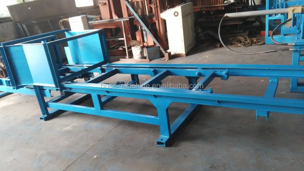 QT10-15 Strong Vibration Table Auto Hollow Brick Machine