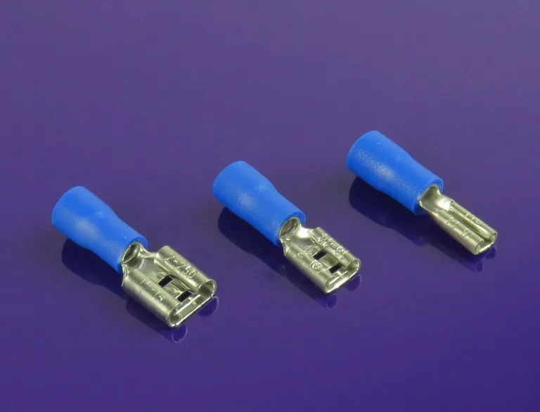 
Китай, низкая цена, изолированные электрические автомобильные соединительные клеммы 