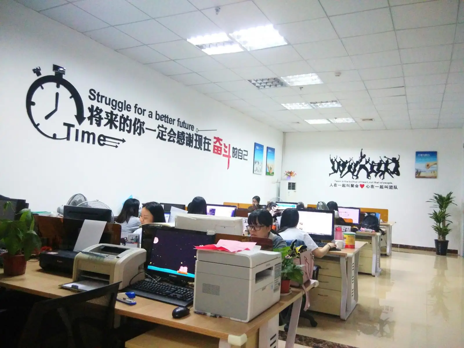 Foshan Tenlon Hair Co., Ltd. 1