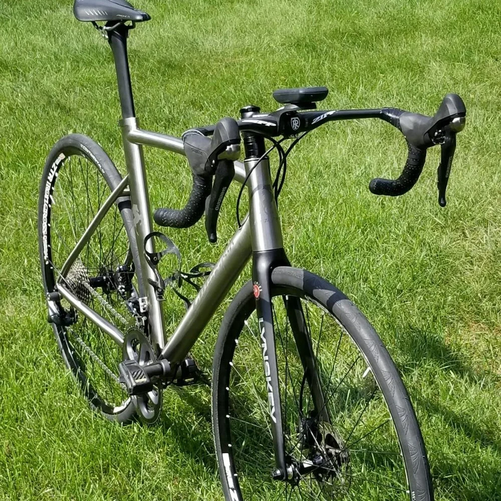 Factory Price Customized Gr9 Titanium Aero Road Frame Braze on Front Deraillieurs