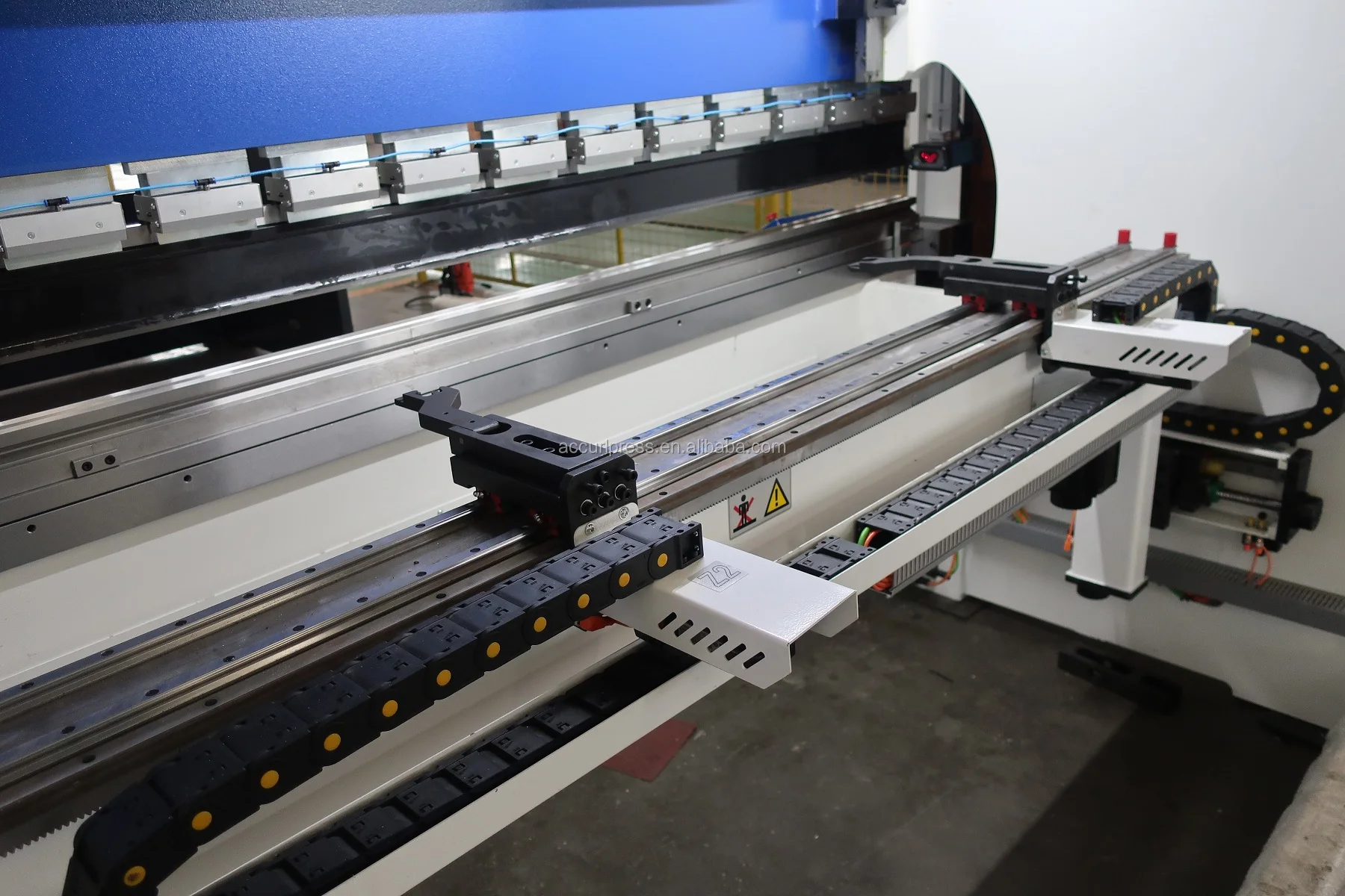 Гидравлический листогибочный станок Accurl CNC 110T с сертификатом CE