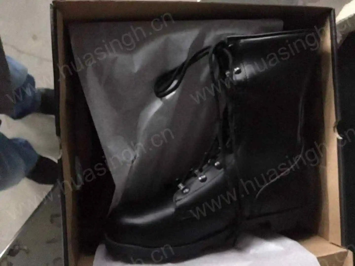 Packaging & shipping specifications