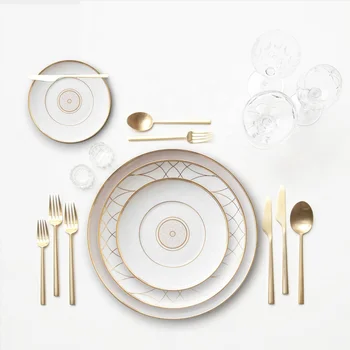 Popular Circle Gold Rimmed Ceramic Dinnerware sets fine bone china Dinner plates set for weddings