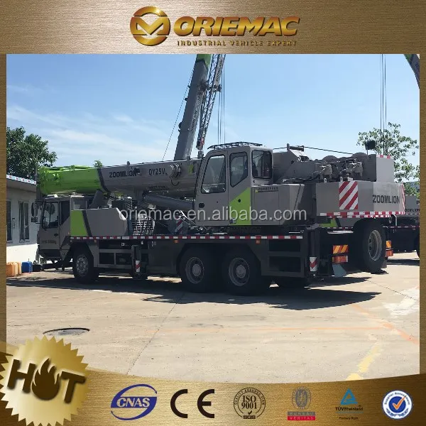 ZOOMLION 25 Ton Mobile Crane With 5 Section Boom QY25V531