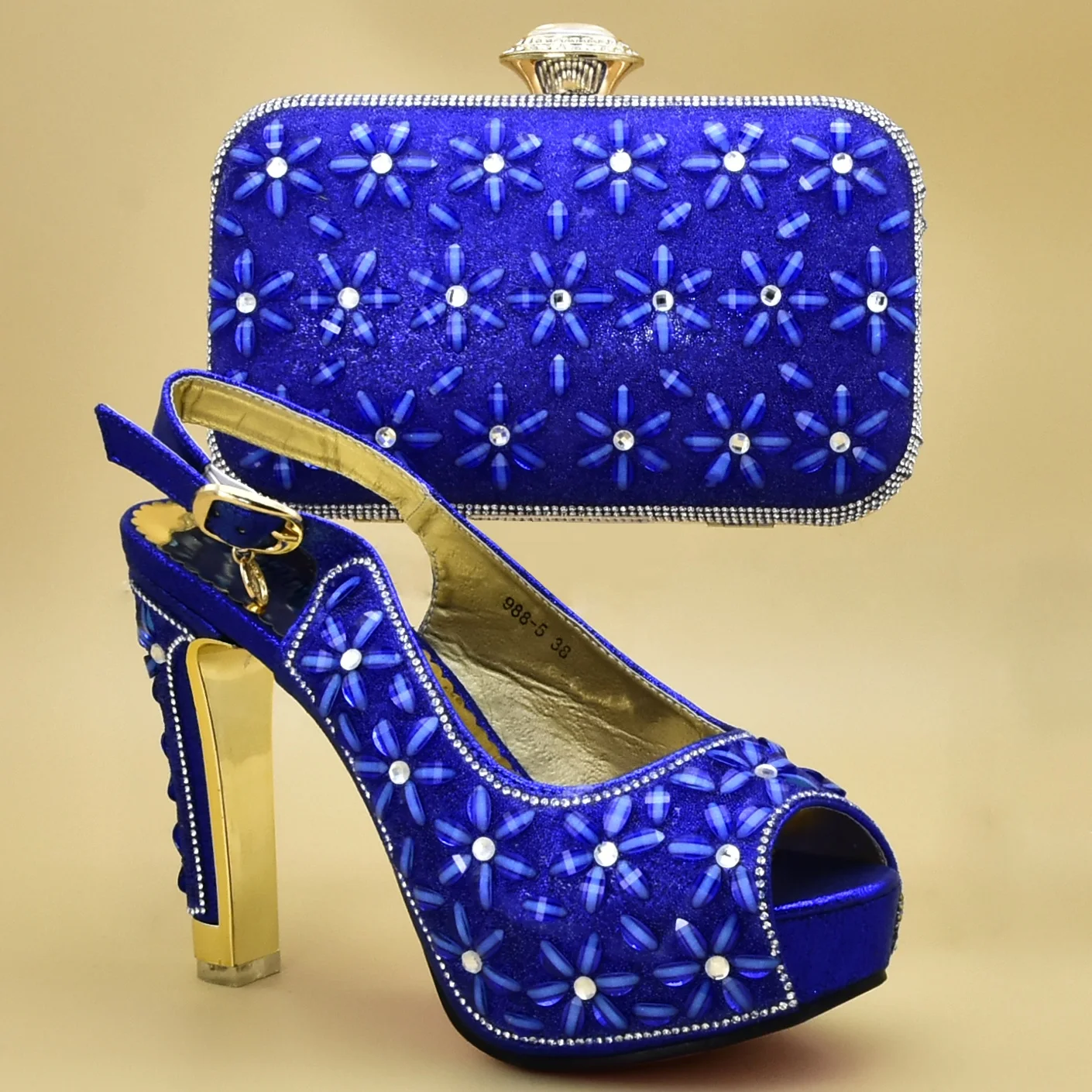 Sales in Women Matching Shoes and Bag Set Italian