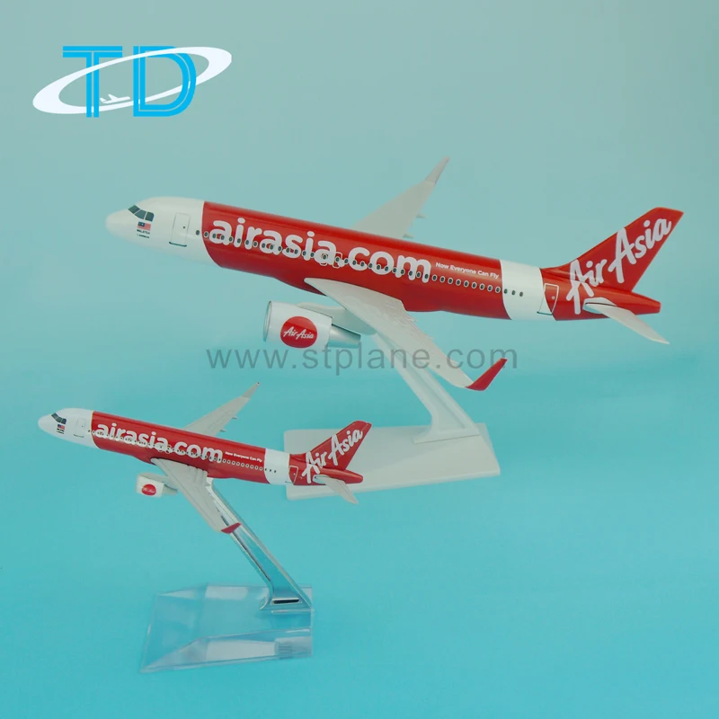 エアアジアA320ダイキャストモデル飛行機1/300スケール12cm長塗装金属