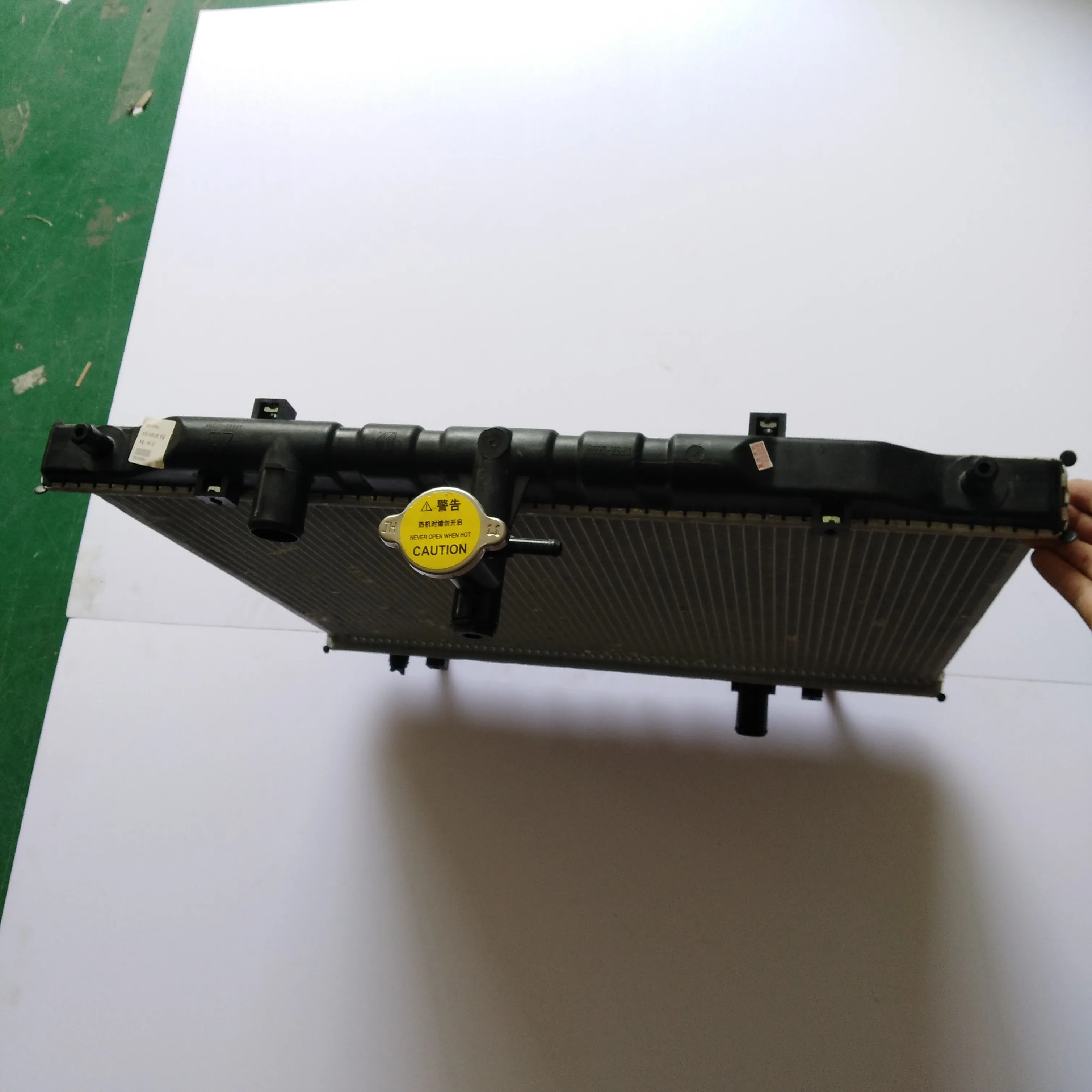 Radiador Para Dongfeng Gloria 560 Oem 1301110-fk01 - Buy Radiador Para ...
