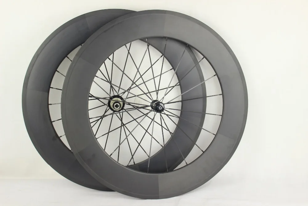 lightest clincher wheelset