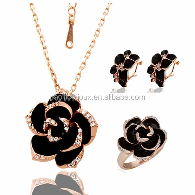 flower shape designer necklace