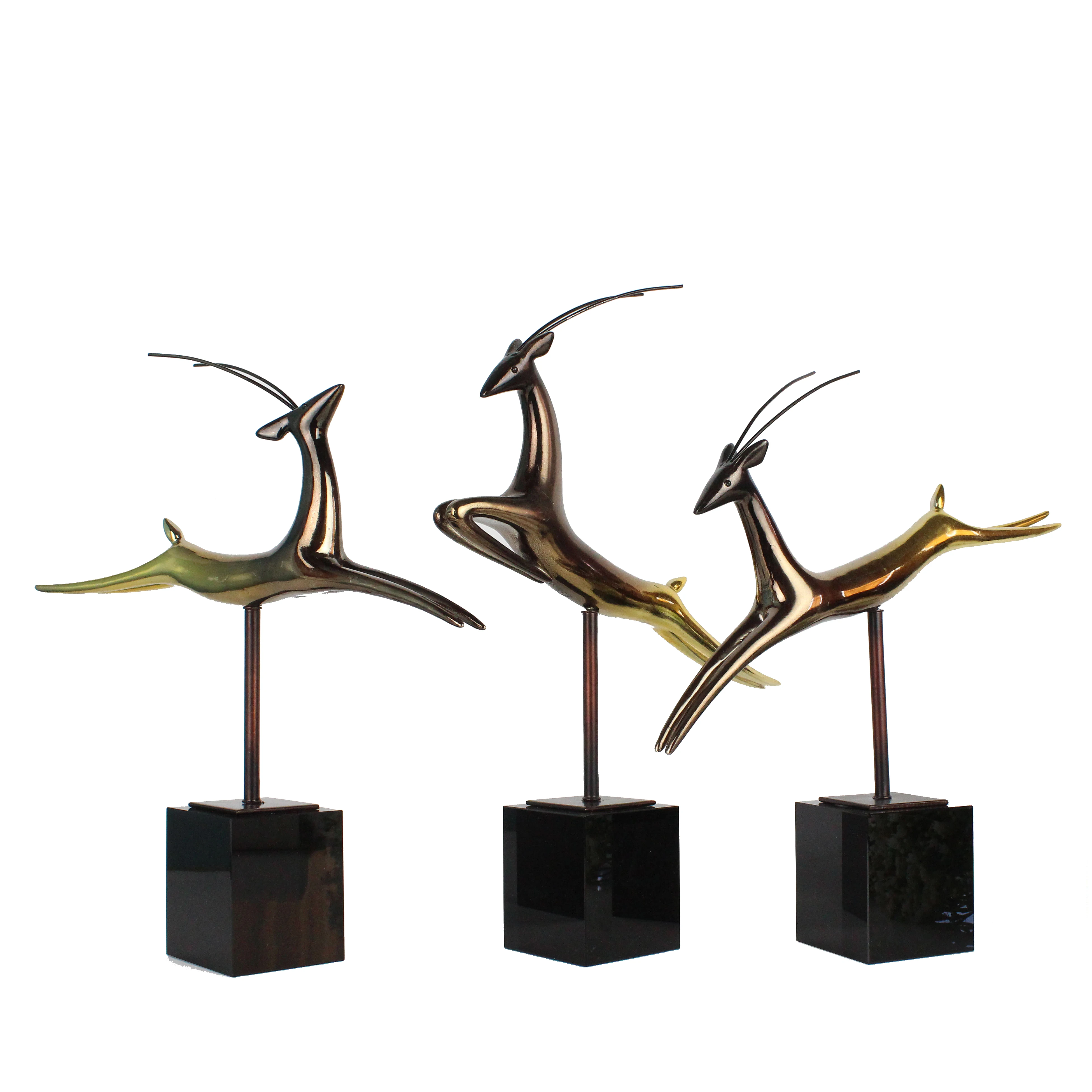 Resin Electroplating Bronze Antelope Sculpture with Black Crystal Base Decoration