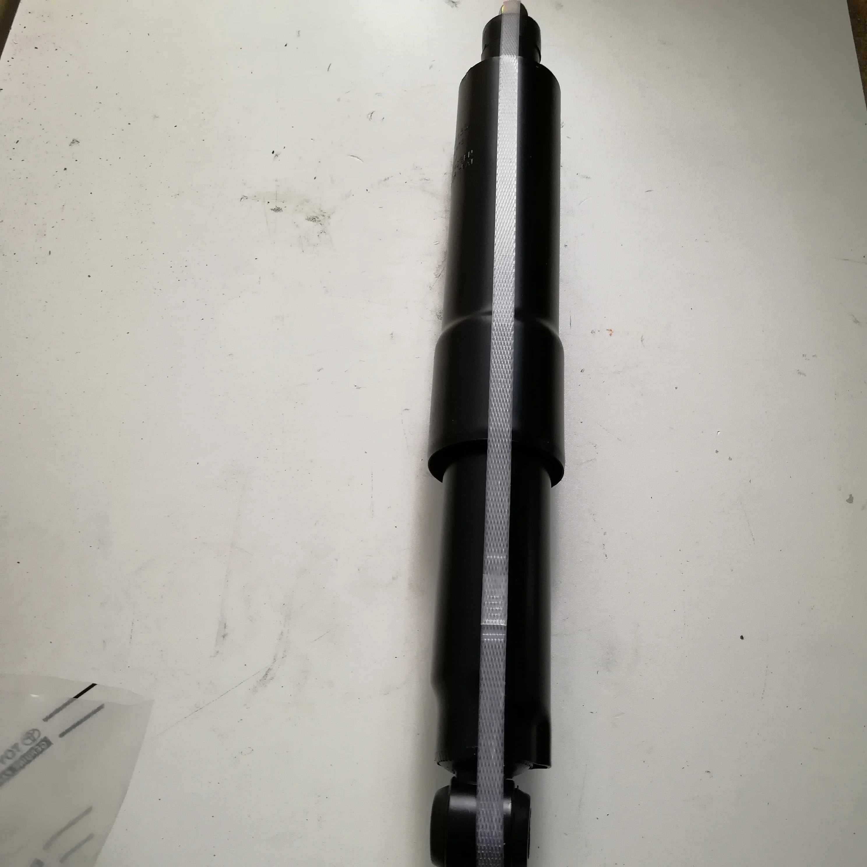 SHOCK ABSORBER for LAND CRUISER 48531-69805 - Durable & Tested