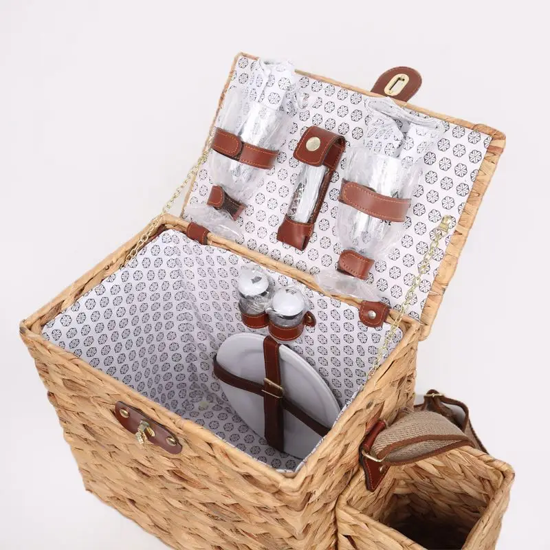 Hand Woven Wicker Picnic Basket For 2 Person Buy 2 Person Picnic Basket Wicker Wine Picnic Basket Wicker Picnic Baskets For Crafts Product On Alibaba Com