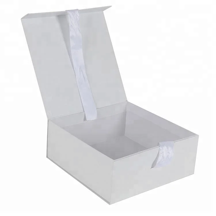 Robe de mariée de souvenir de cadeau de boîte en carton