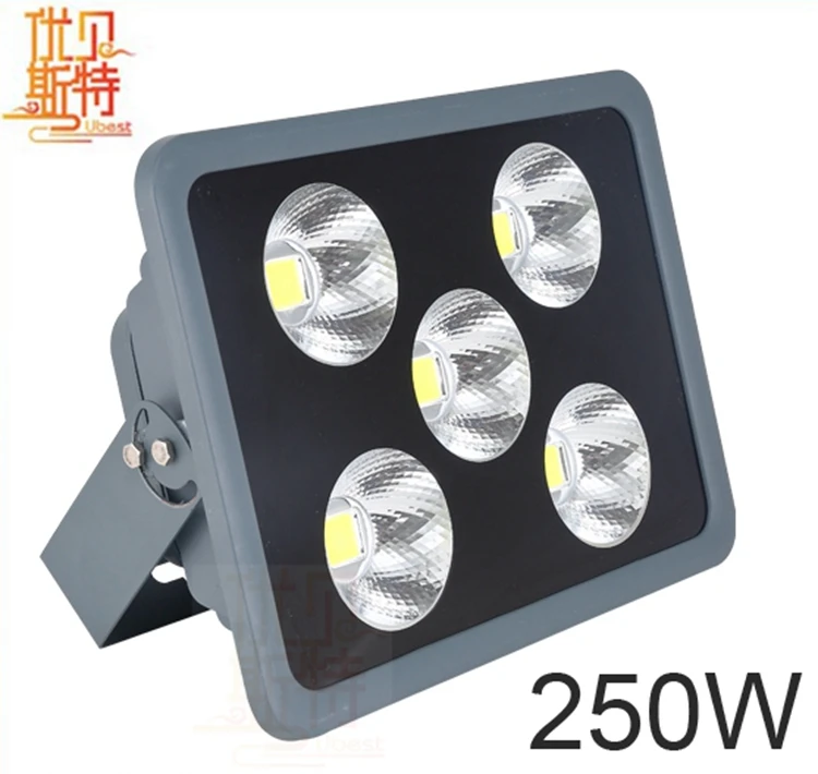 Требуется дистрибьютор 6500k 50000 люмен наружный светодиодный прожектор дальнего действия 500 Вт Водонепроницаемый прайс-лист