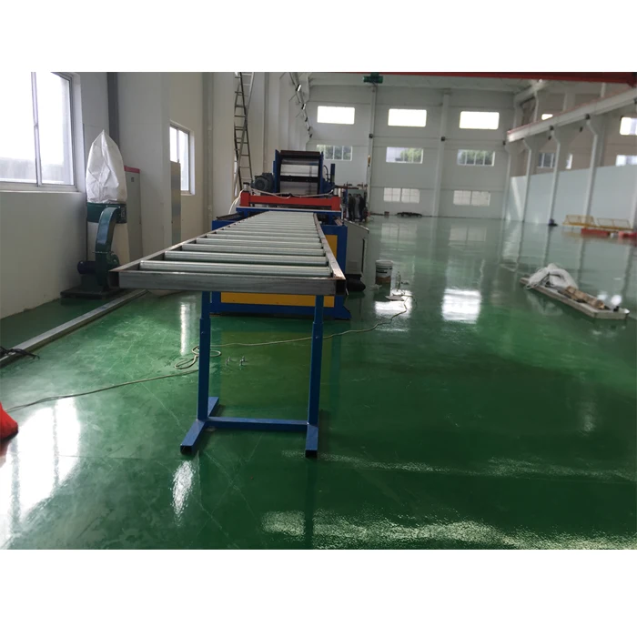 Fully Automatic PU PIR PUR Polyurethane Foam Roof Wall Panel Making Machine Production Line