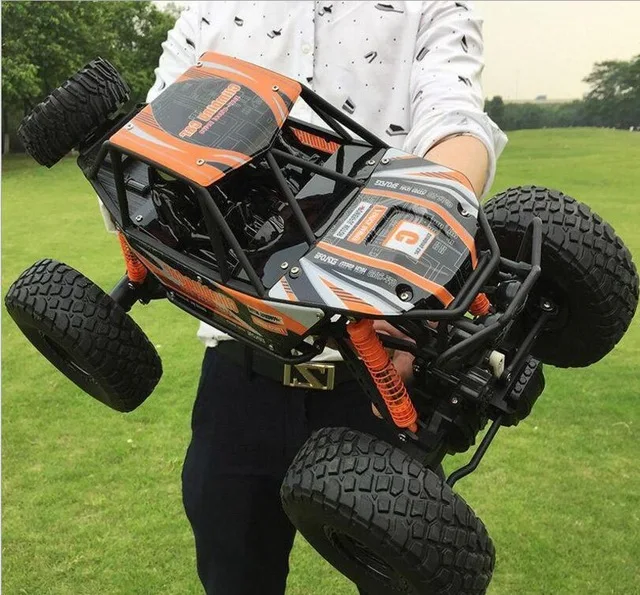 Hot Large Racing RC Car 1:10 Scale 2837 – 4WD Off-Road Rock