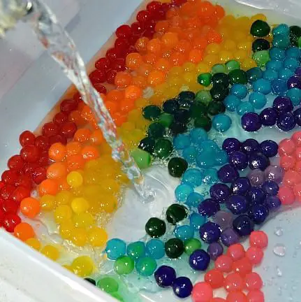 超吸収性ポリマーメーカー水ゲルビーズレインボークリスタルクレイ屋内植物装飾用 Buy 高吸水性樹脂メーカー 水ゲルビーズ 吸水ポリマービーズ Product On Alibaba Com