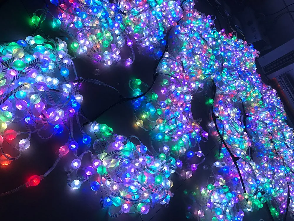 XQD DMX Controlled 3D LED Pixel String Lights DC12V Outdoor Christmas Ball Lighting for Parties Holiday Lighting Product