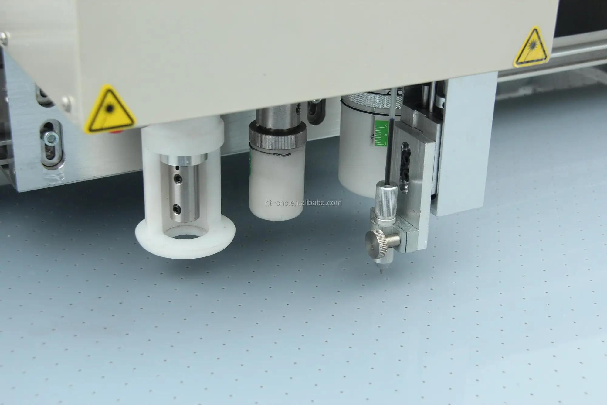 Oscillating Knife Corrugated Box Cutting Table