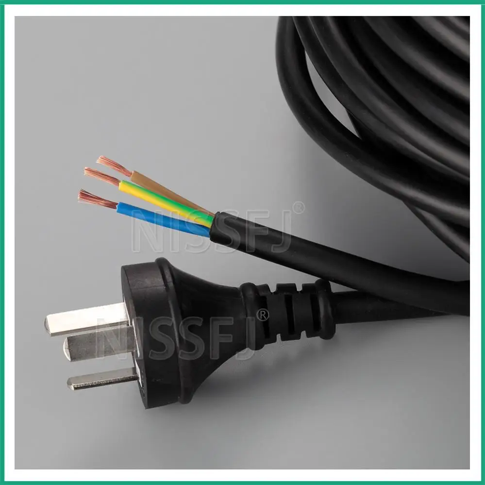 Plastic European Standard 4 Sockets Small Retractable Electric Cord Cable Reel Drum China Manufacturer
