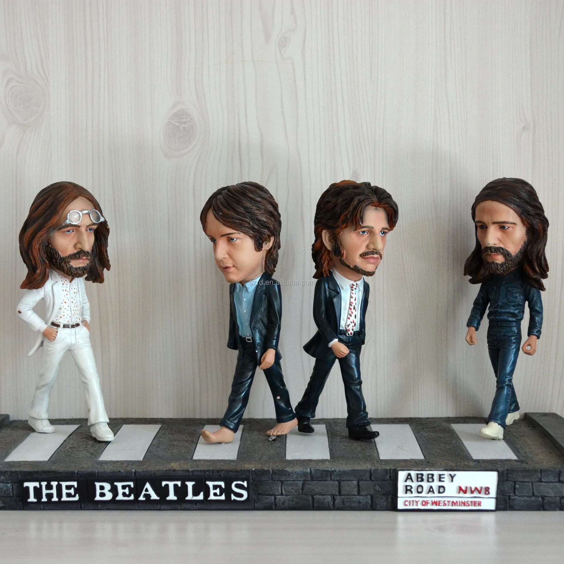 Personalized Design Bobble-head 100% Handmade Custom Resin Famous Singer Figurine
