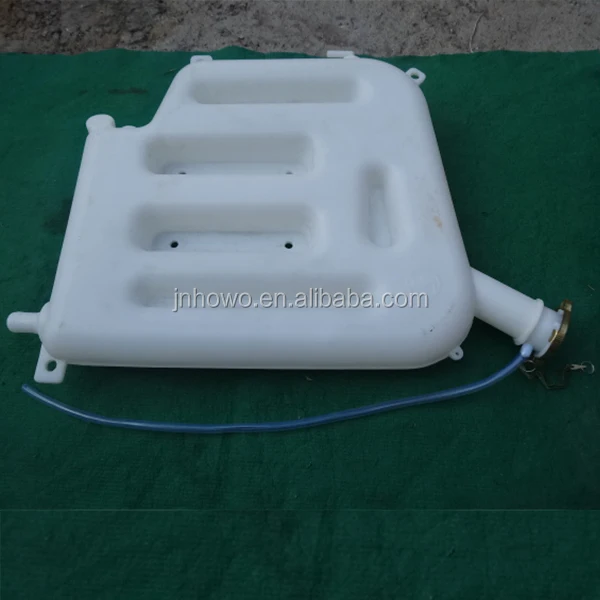 Расширительный бачок шакман f2000. Расширительный бачок шахман. Dz9114530260 бачок расширительный. Бачок расширительный шакман f3000. Расширительный бачок шахман.