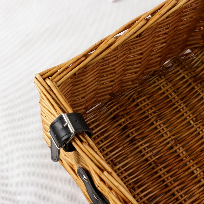 Lowest Price of Factory Wicker Picnic Basket Set Gift Empty Wine Black Wholesale Rattan Storage with Handle