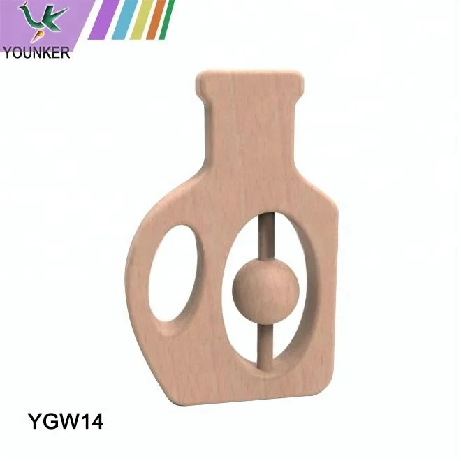 Экологичная деревянная детская игрушка-погремушка в милой форме