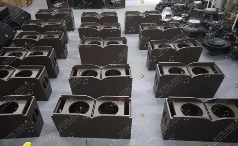 K1 K2 Line Array Speaker  KR208 Line Array Speaker Double 8 Inch Line Array Speakers