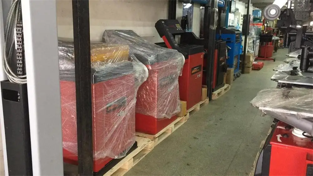 Трехмерный балансировщик колес с CE, балансировочный станок для автомобиля