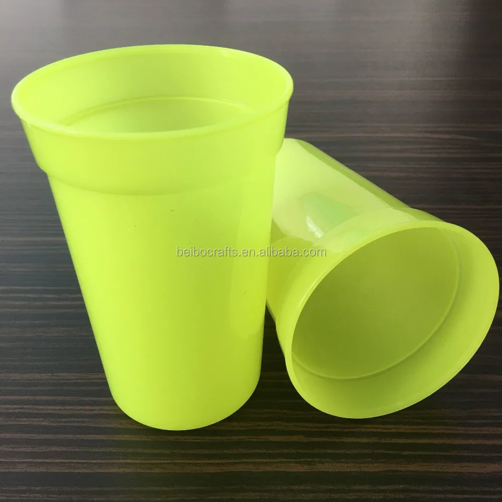 Factory Custom New Product Luminous Plastic Cup Glow in Dark Cup