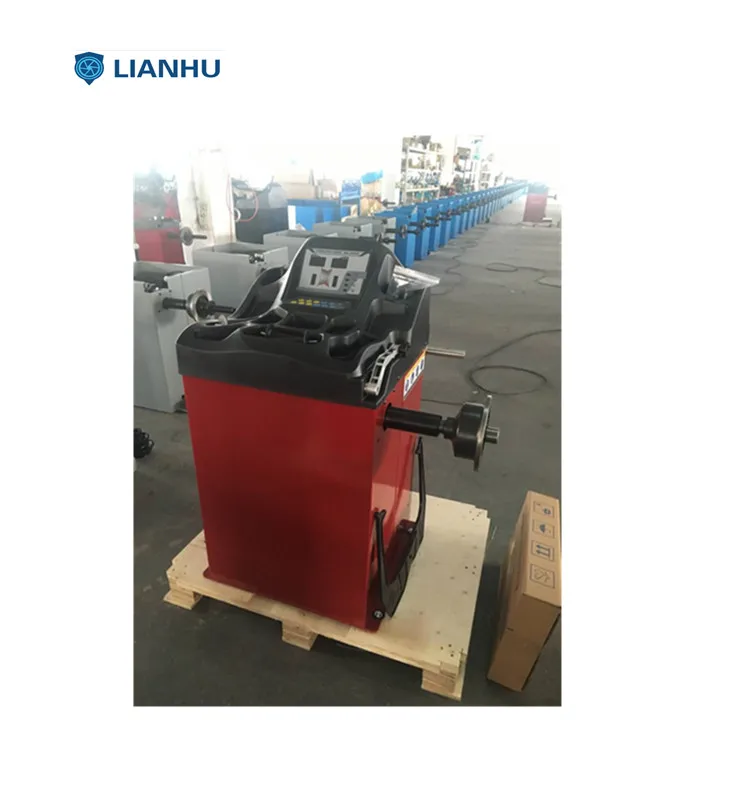 Комбинированный шиномонтажный станок и балансир шиномонтажный станок