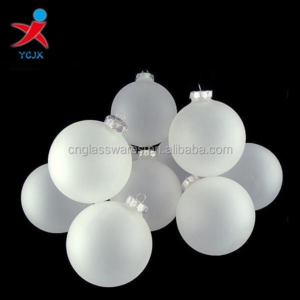 Украшения из матового стекла