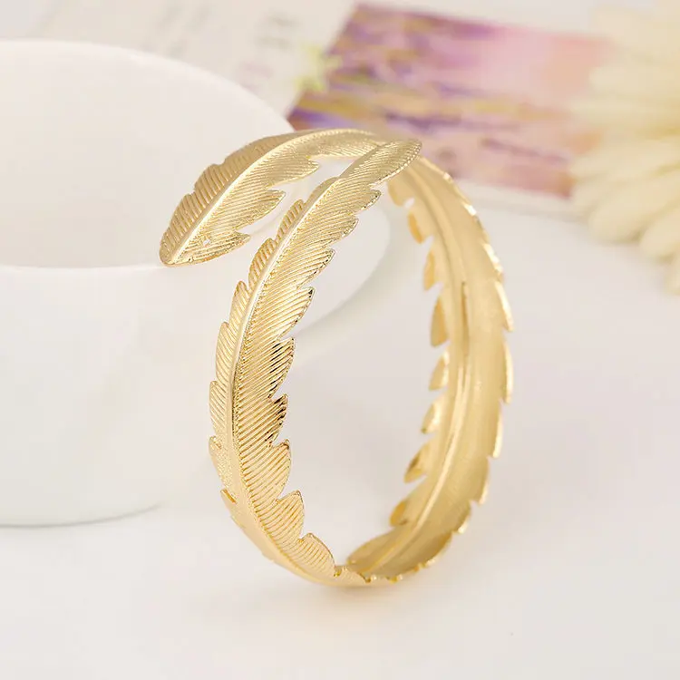 Boho Style Upper Arm Harness Slave Cuff Leaf Feather Armband Bracelet