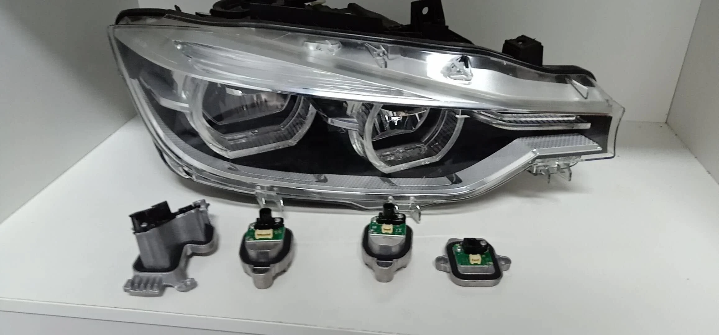 Modules for F30 LCI LED headlight.jpg