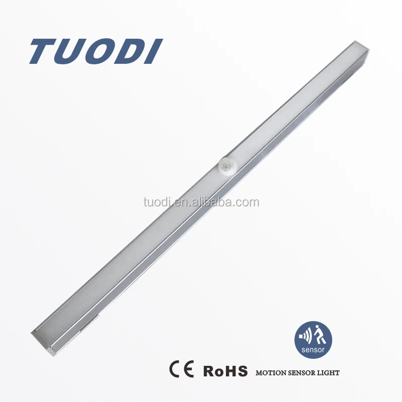 TDL-7116L 20 LED Wireless Motion Sensing Light Bar Closet Cabinet LED Night Light up to 15 Feet (Battery Rechargeable)